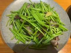 -莲餐厅·湖北菜·潜江小龙虾店(愚园路店)