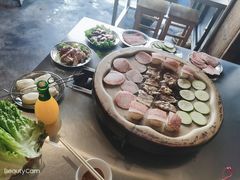 -老姐石板烧烤+铜炭火锅(总店)