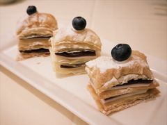 芝士蓝莓拿破仑-利苑酒家(宜安广场店)