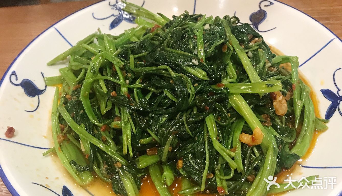 拉茶是我真爱。吃饱太爽了 没有踩雷的