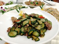 脆瓜牛肉-新溢香国际酒店-中餐厅