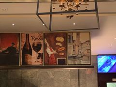 -卡佩罗意大利餐厅及酒吧Al Cappello Trattoria