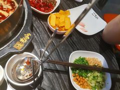 -老船舫·现做活鲜鱼馆(东郊记忆店)