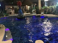 -泉城欧乐堡戏水湾艺术养生温泉