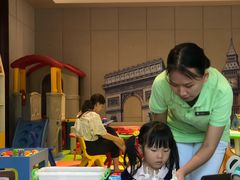 -三亚湾海居铂尔曼度假酒店