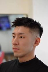 -MARTIN'S BARBER SHOP男士理发馆