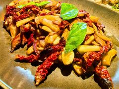 -Ameigo梅果·云贵川bistro(长宁来福士店)