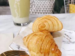 焦糖牛角包-GOTLOT COFFEE&KITCHEN角落厨房NOOK店