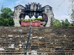 -墨江北回归线标志园