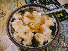 -老谢野馄饨(延安路店)