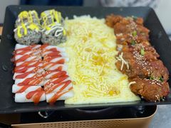 -豚妈妈汤饭·部队锅(南京东路店)