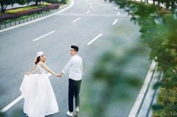 点击看大图 -太郎花子婚纱摄影艺术中心