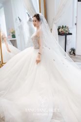 -洋洋婚纱品牌集合店