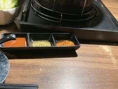 -山居屋炭火烧肉(厚街万达店)