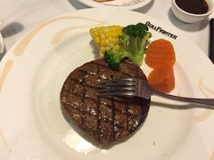 -爱丽丝牛排西餐厅(光谷步行街店)