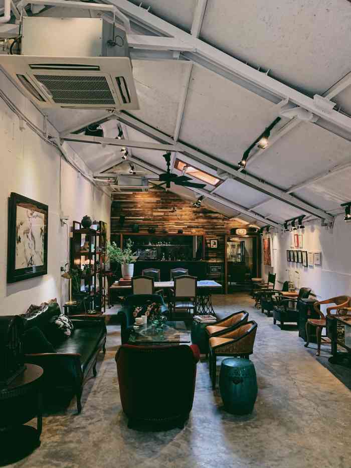 陋室设计书吧-"92陋室设计书吧7515南昌路145号17.