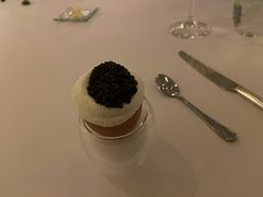 鸡蛋鱼子酱-Jean Georges