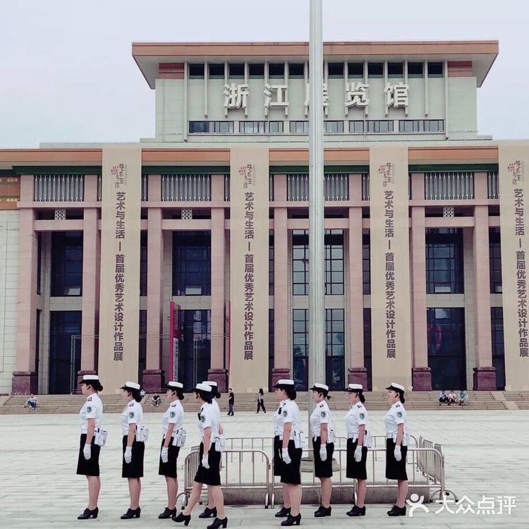 杭州音乐喷泉灯光秀观赏攻略