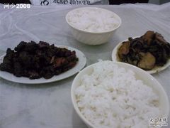 红焖肉 排骨 豆角-尹记餐馆(花园店)