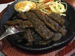 -皇品世家牛排(七一路店)