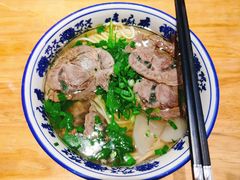 兰州拉面（细）-嘻小北·兰州清汤牛肉面(太平洋森活天地店)