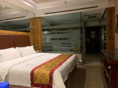 -岳阳阿波罗御庭酒店(岳阳楼区南湖广场店)