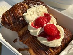 -BUTTERFUL&CREAMOROUS 黄油与面包(三里屯太古里店)