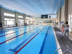 -鲸灵公元游泳中心