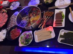 -唯爱KTV聚会餐厅(仙林东城汇店)