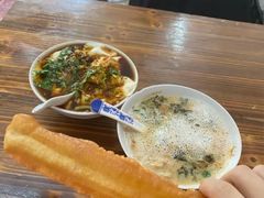 -云南大锅豆浆店