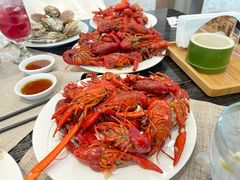 -东方红海鲜百汇(国际大厦店)