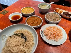 -裕兴记•蟹黄面馆(人民广场店)