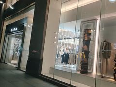 -ZARA(上海时代广场店)