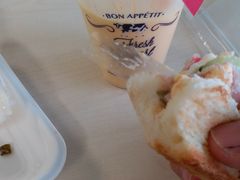 -巴黎贝甜(大宁国际商业广场店)