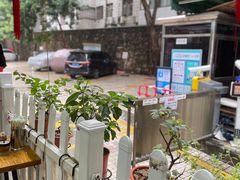 -小梁哥云吞面(黄贝岭店)