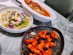 -披云云小馆·味道江湖(姚家园万象汇店)