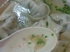 汤馄饨-潘国仙耳光馄饨(黄家阙路店)