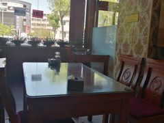 靠窗位-天天初二·天津传统捞面·天津特色菜(凌奥总店)