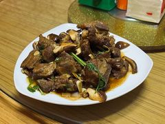 -超越海鲜屋(飞龙物业店)
