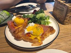 -Common Table · Brunch & Coffee