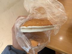 米饭饼-常鲜德乐购迎桂馒头店(麻巷公寓店)