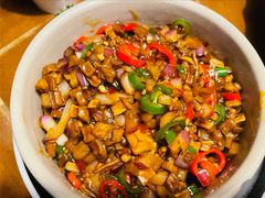 传统黑三剁配薄饼-雀舞云南菜(天津天河城购物中心店)