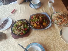 -维吾尔餐厅(宜山路店)