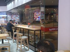 -魔都三兄弟酸辣粉·蘸卤炸串(虹桥万科店)