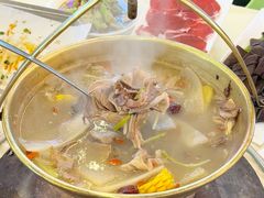 -江湖亮亮蒸虾大排档烤全羊清真(武汉总店)