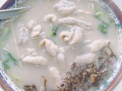 招牌黄鱼面-明呈黄鱼面馆(斜土路店)