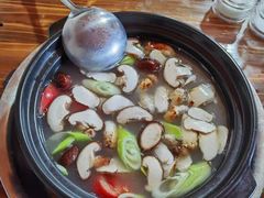 -牛羊鲜汤锅(塔公镇菜市场店)