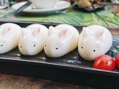 小了白了兔-大树餐厅(红旗街万达店)