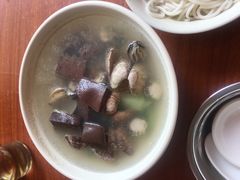 海蛎花蛤猪血汤-安平依杰拌粉干(广达店)