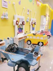 -爆米花儿童美发乐园